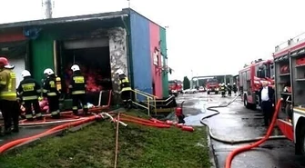Pożar spalarni odpadów w Bełchatowie. Dwie osoby ranne