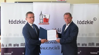 Młodzi sportowcy dostali pieniądze z województwa