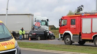 Dwa wypadki na dk1. Droga była zablokowana