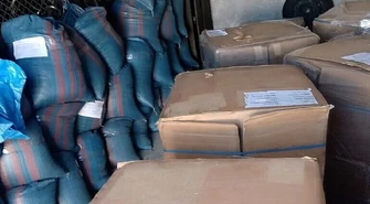 Kontrabanda warta milion na powiatowej drodze