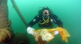 Posprzątali Wapienniki nad i pod wodą