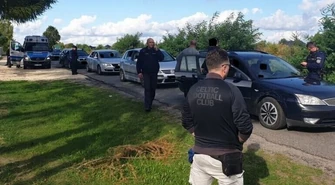 Policja zapobiegła ustawce pseudokibiców pod Radomskiem