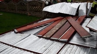 Uszkodzone budynki, powalone drzewa. Wiatr dał się nam we znaki