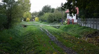 Zamiast wąskotorówki będzie ścieżka rowerowa