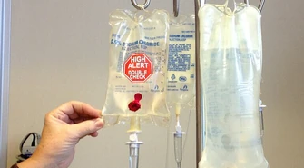 Jak szybko zwalczyć kaca, czyli skuteczny detoks alkoholowy