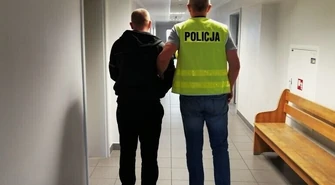 Pracownik firmy transportowej kradł przesyłki kurierskie