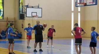 Młodzi koszykarze zmierzyli się ZSP nr 4