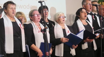 Patriotyczne pieśni rozbrzmiewały w Centrum Idei ku Demokracji