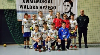 Memoriałowe zwycięstwo młodych szczypiornistów Piotrkowianina