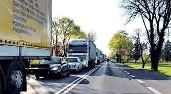 Premier przyspieszy budowę S12?