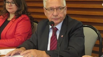 Sześcioro radnych złożyło wniosek o odwołanie przewodniczącego Rady Miasta