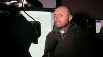 Przy Słowackiego stoi już społeczna lodówka. Proboszcz zachęca do zostawiania jedzenia dla potrzebujących