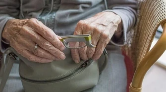 Urząd Regulacji Energetyki przestrzega przed nieuczciwymi praktykami sprzedawców energii elektrycznej lub gazu!