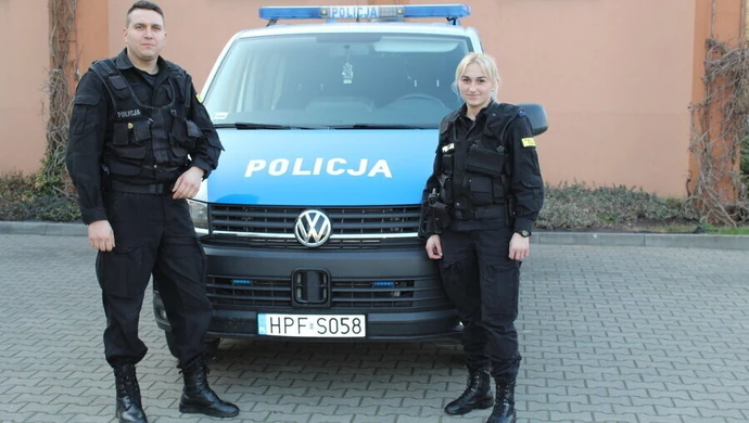 Policjanci uratowali życie 20-miesięcznego chłopca