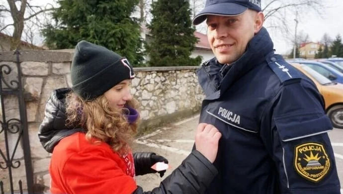 Policja gotowa na finał WOŚP. Porady dla kwestujących