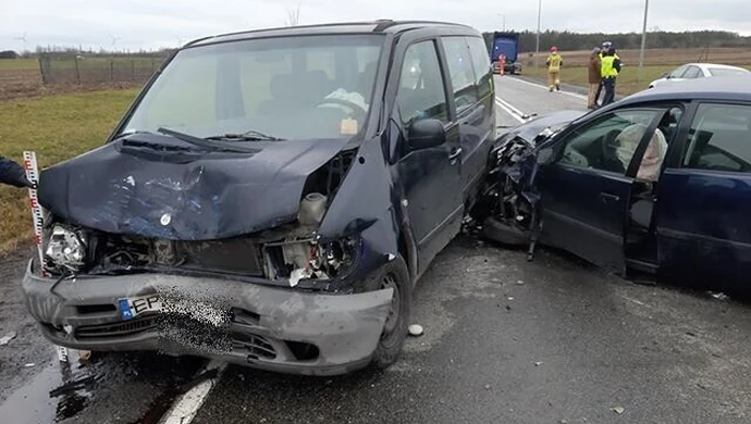 Kolejny wypadek na DK 12 [ZDJĘCIA]