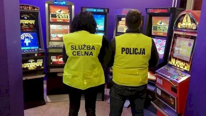 Nielegalny salon gier w... mieszkaniu