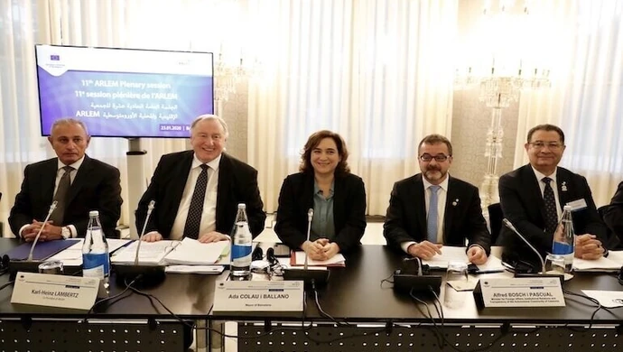 Co minutę do Morza Śródziemnego trafia 30 tys. plastikowych butelek