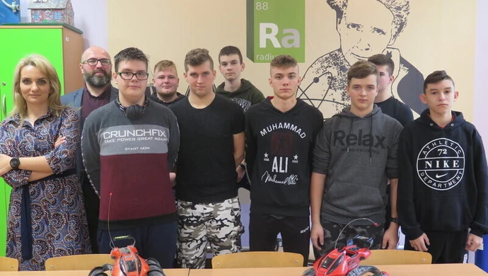 Piotrkowscy uczniowie z grantem na budowę łazika