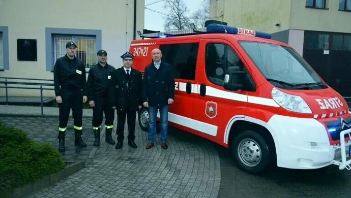 W Bieżywodach mają nowy wóz strażacki
