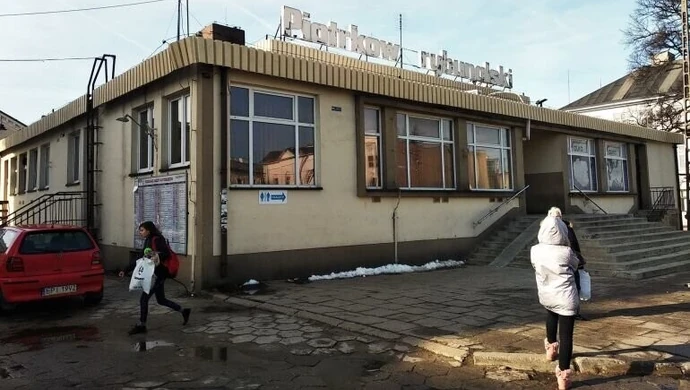 Powiat przejął dworzec