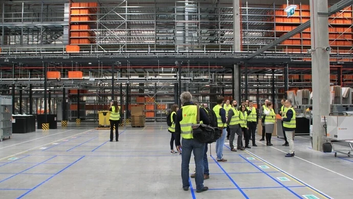 Centrum logistyczne Zalando w Głuchowie otwarte. Już pracuje tam wielu mieszkańców naszego regionu