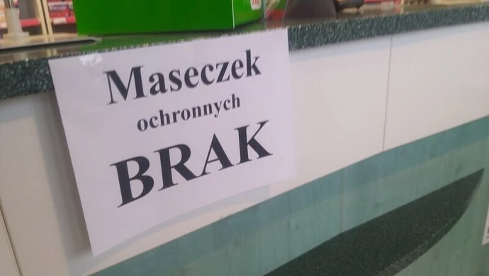 W Piotrkowie brakuje masek ochronnych?