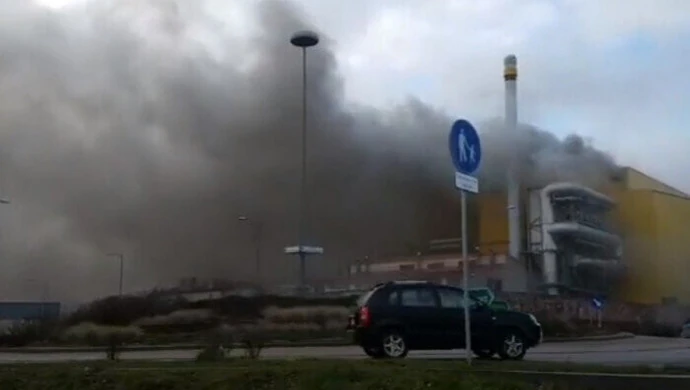 Pożar huty szkła w Działdowie. Zginął 22-letni mieszkaniec powiatu (Aktualizacja)