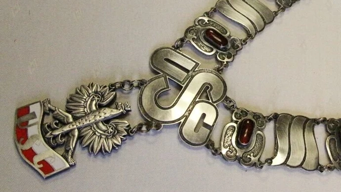 Jak uzyskać akt zgonu? USC w Woli Krzysztoporskiej informuje