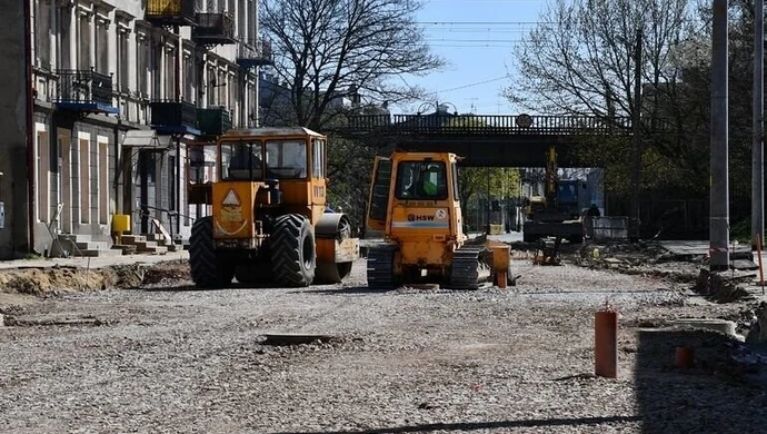 Prace na "ryneczku" zgodnie z harmonogramem