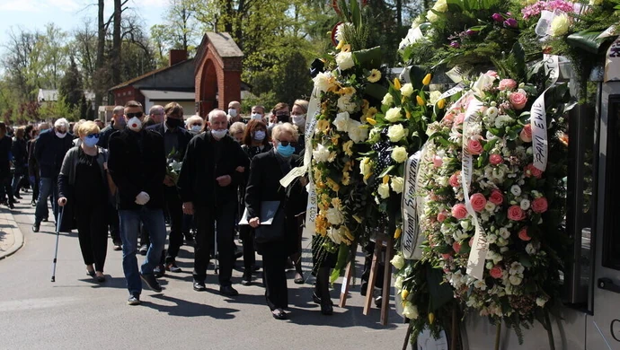 Na piotrkowskim cmentarzu pożegnaliśmy dziennikarkę Ewę Żarską