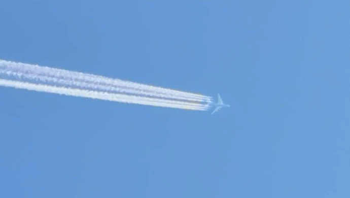 Największy samolot świata przeleciał nad Piotrkowem