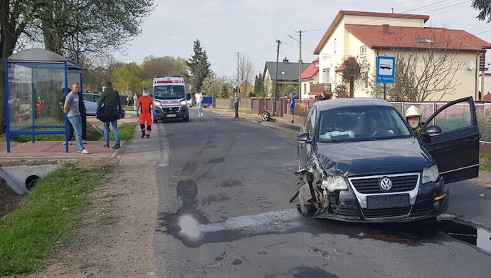 Zderzenie dwóch aut w Sobakowie