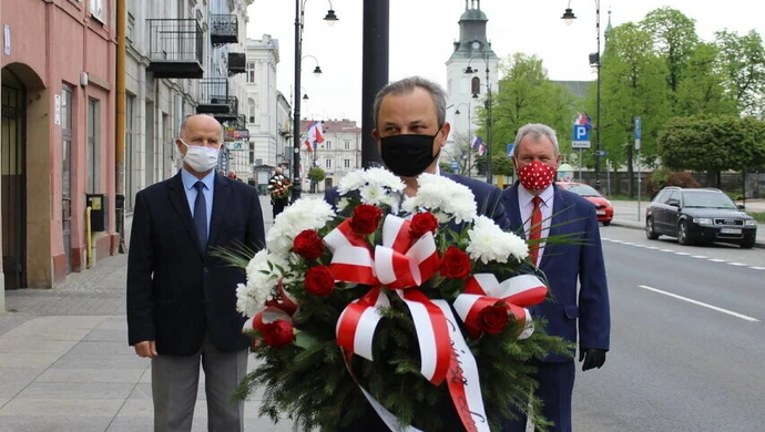 Piotrkowska lewica uczciła Święto Pracy