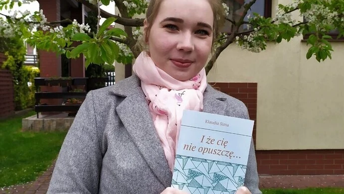Świeżo upieczona absolwentka Piomy wydała książkę