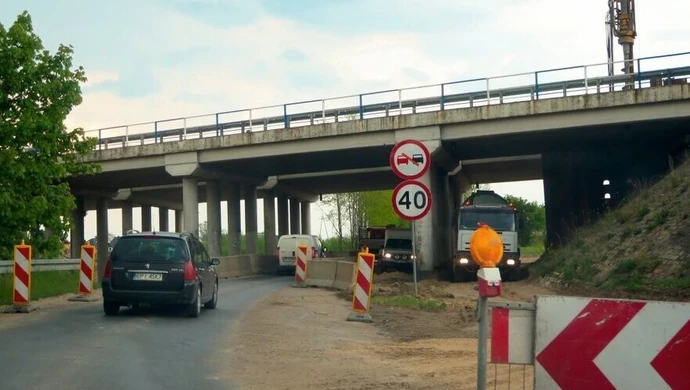 Wiadukt przy Wojska Polskiego wybudowany. Prace na A1 prowadzone bez przeszkód