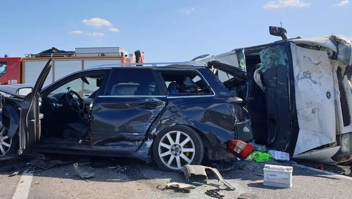 Karambol koło Srocka. Droga zablokowana