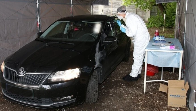 Punkt poboru wymazów typu drive-thru powstanie w Piotrkowie