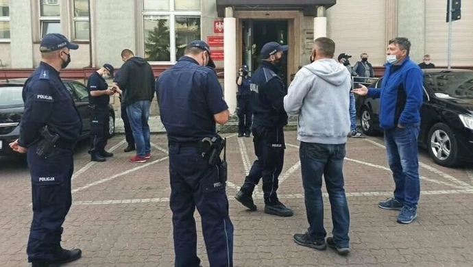 Kupcy protestowali przed Urzędem Miasta