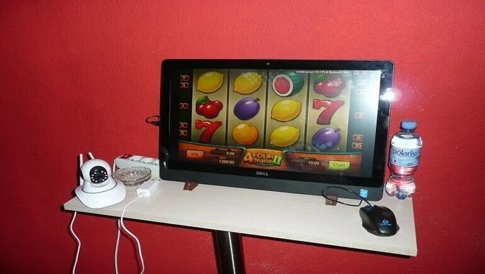 Kolejny cios w nielegalny hazard