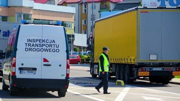 Kierowca tira uciekał przed ITD (AKTUALIZACJA)