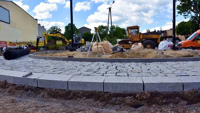 Na Wojska Polskiego powstaje rondo