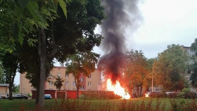 Kolejny pożar śmietnika na osiedlu Wyzwolenia