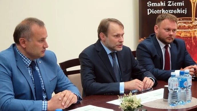 Rządowe wsparcie dla lokalnych samorządów