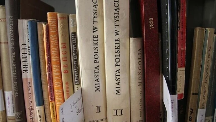 Sulejów: Uwaga, biblioteka zostanie przeniesiona!