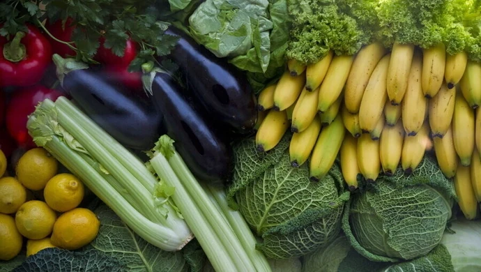 UOKiK: kraj pochodzenia błędnie oznaczony w 10 proc. warzyw i owoców w sklepach