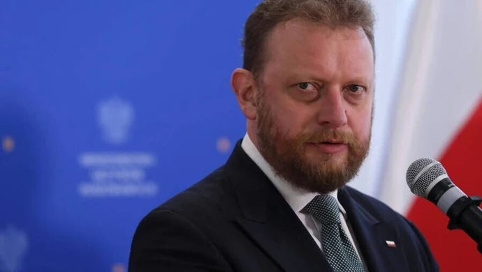 Szumowski: chorych jest coraz mniej, a dane są coraz lepsze