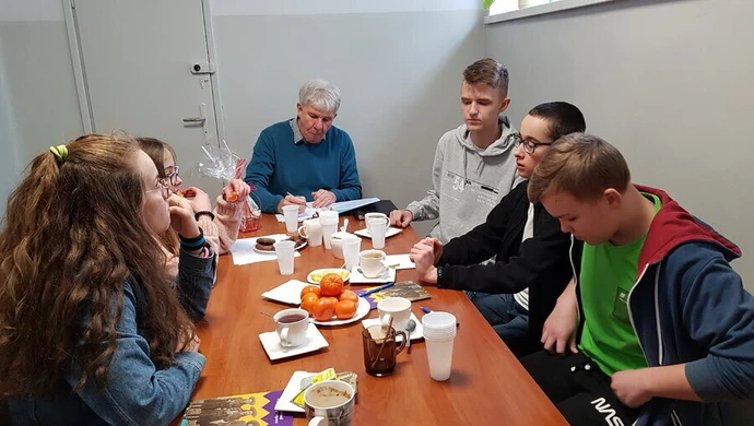 Szkoła Podstawowa w Goleszach Dużych  z Certyfikatem Szkoły Demokracji