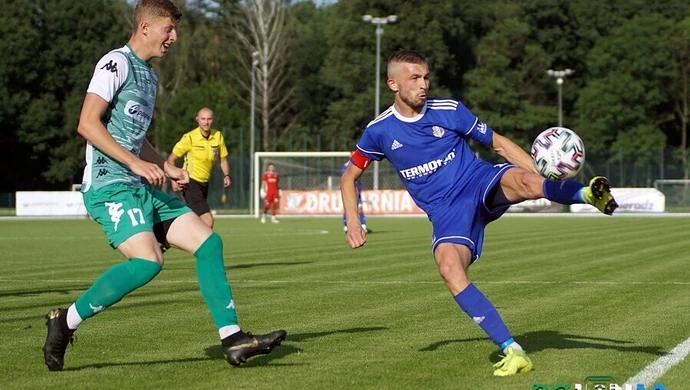 Polonia przegrywa w Sieradzu i odpada z Pucharu Polski (zdjęcia)