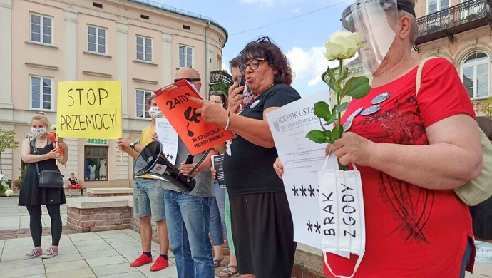 Protestowali przeciw przemocy